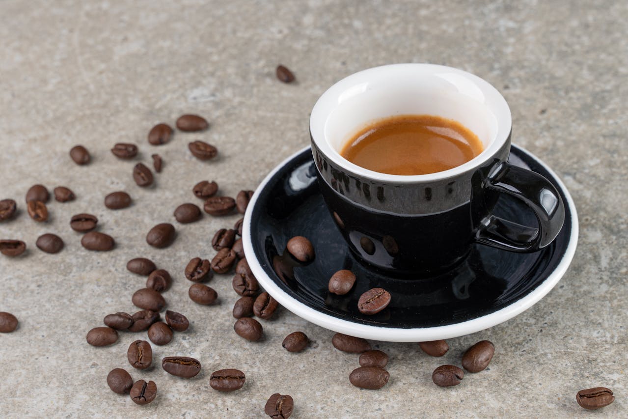 Boire son café dans de belles tasses….